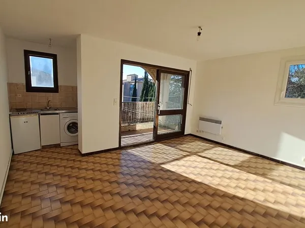 Bel appartement T2 à Nyons