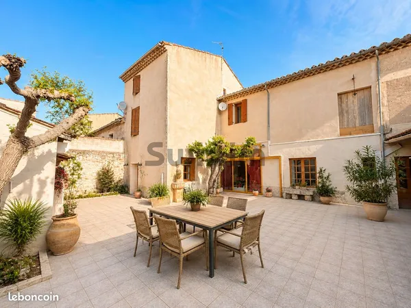 Maison de village 5 pièces 165 m²