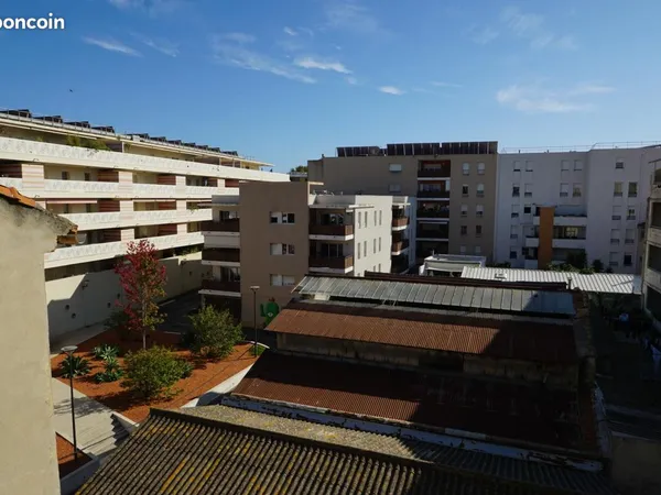 T2 Centre-ville avec Garage