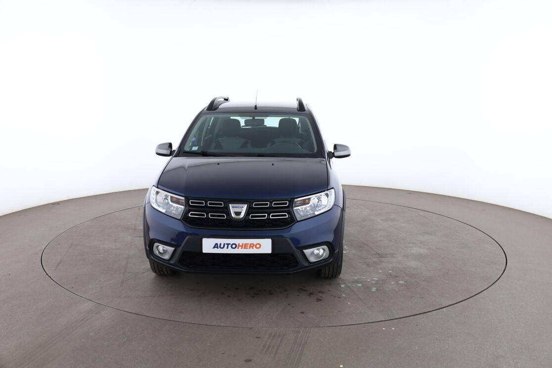 Dacia Sandero Stepway 0.9 TCe — photo 8