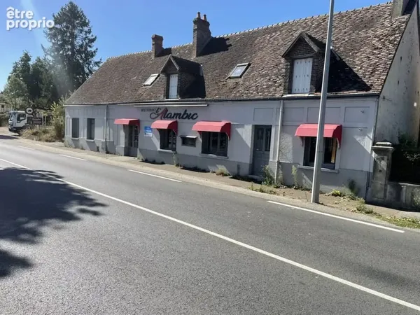 A nogent le rotrou-margon, proximite du centre leclerc, maison a vendre.