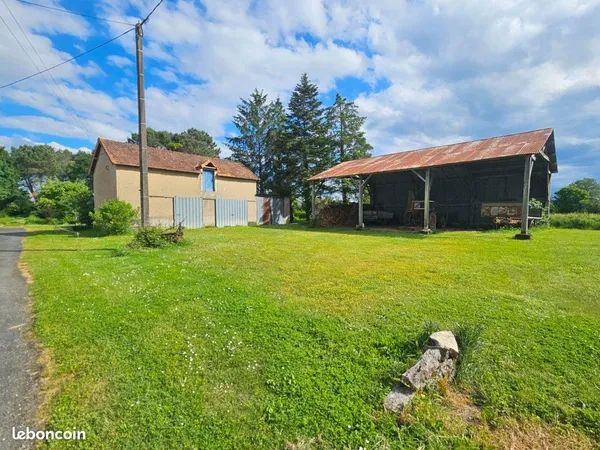 Bien agricole 2006 m² Neuillay-les-Bois