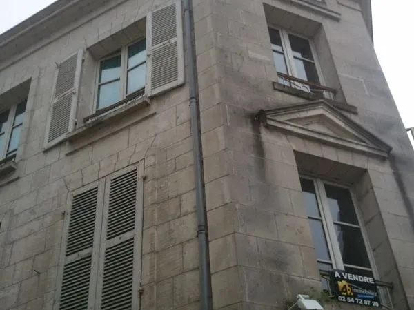 STUDIO MEUBLé IDEAL PIED A TERRE CENTRE VILLE VENDOME