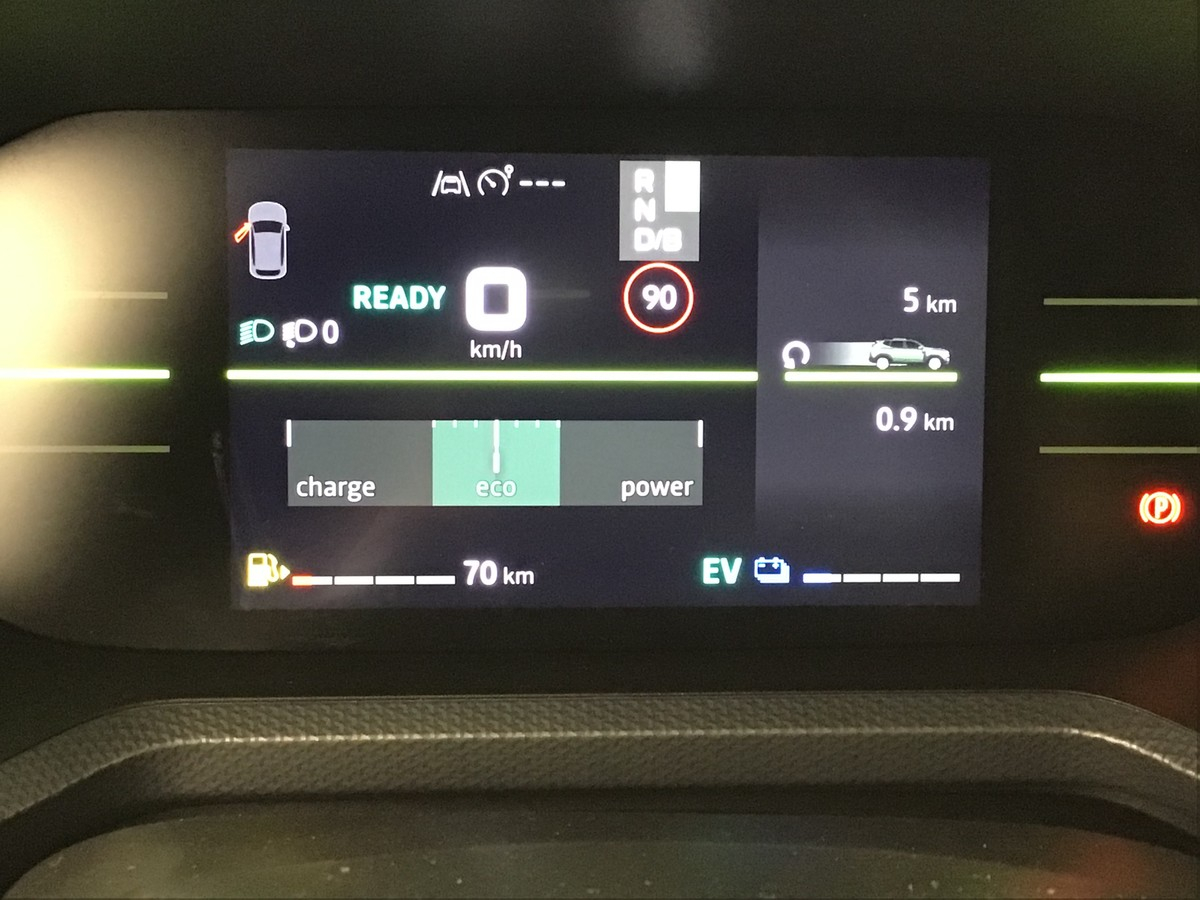 Dacia Duster — photo 13