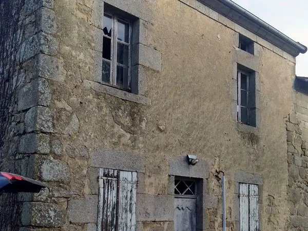 Maison de village avec jardin