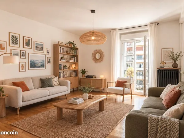 Grenoble centre / Caserne de Bonne - 136 m² - Dernier étage - 4 chambres - Vues montagnes - 329 000