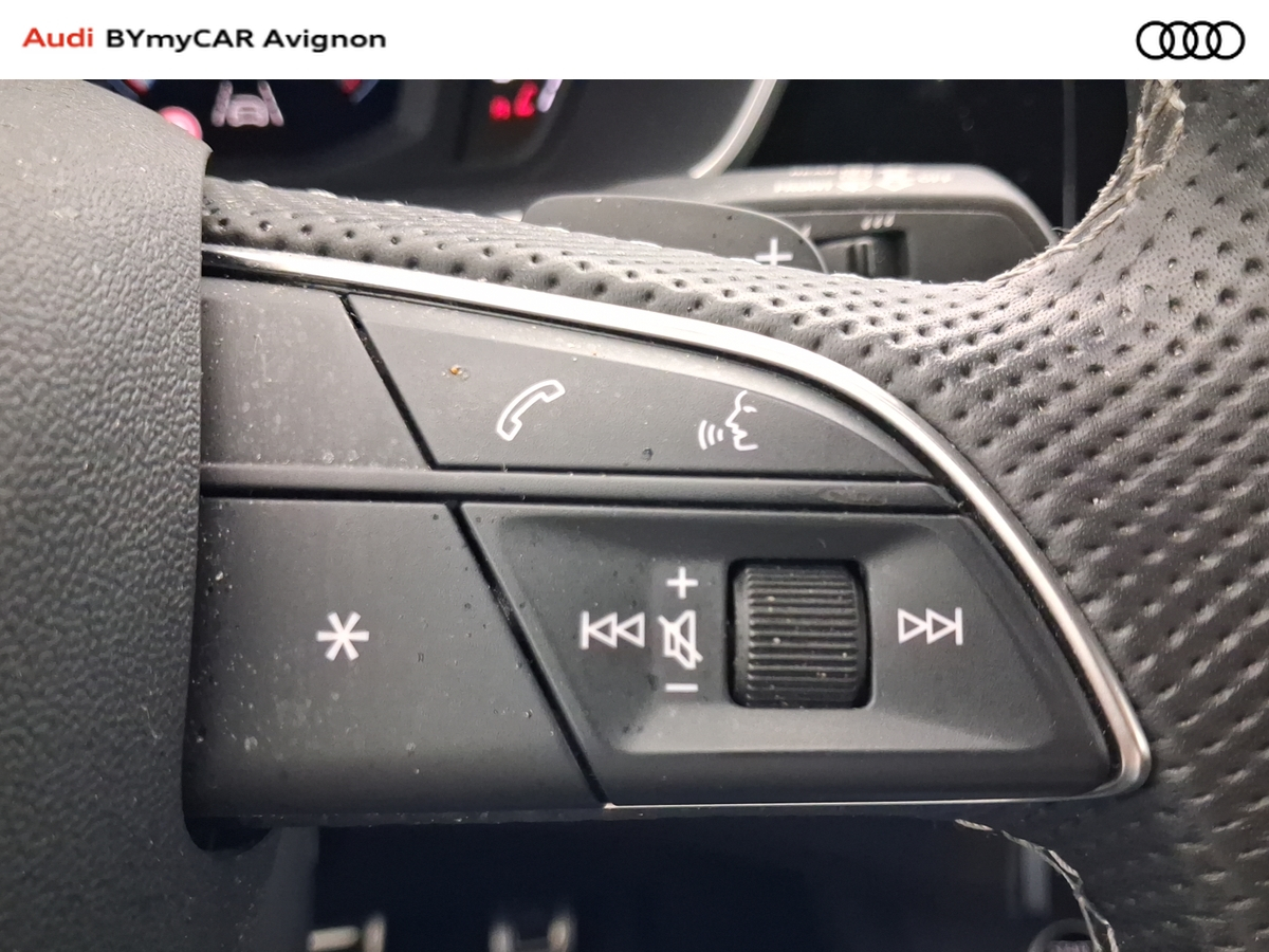 Audi Q3 Sportback 35 TFSI 150 ch S tronic 7 — photo 32