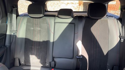 Peugeot 308 SW 1.5 BlueHDi 130 EAT8 - GT Line – 2021 – 98863 km – Diesel – Boîte Automatique — photo 31