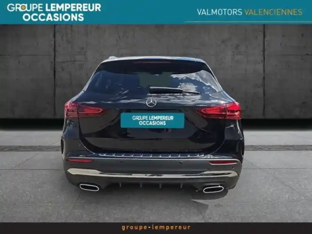 Mercedes Gla 180 d 116ch amg line 8g-dct — photo 6
