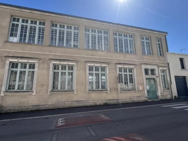 Immeuble 343 m²