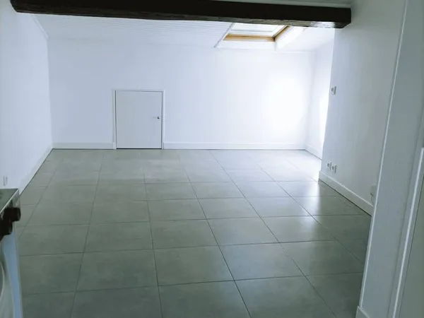 Appartement 1 pièce 14 m²