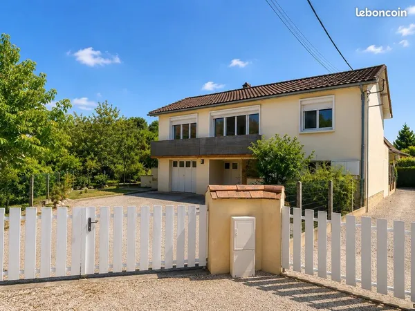 Maison 5 pièces 120 m²