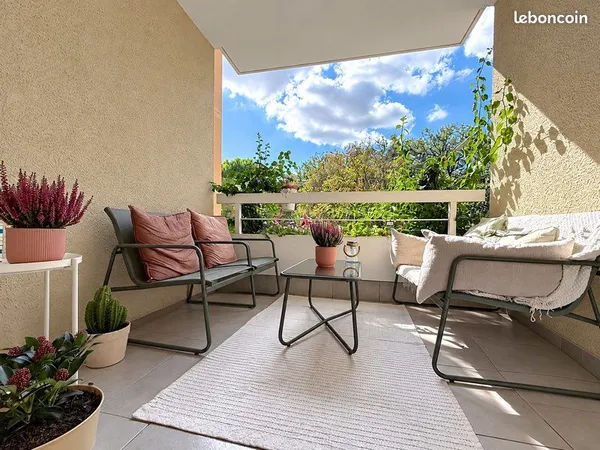 Vente apparemment t3 terrasse parking