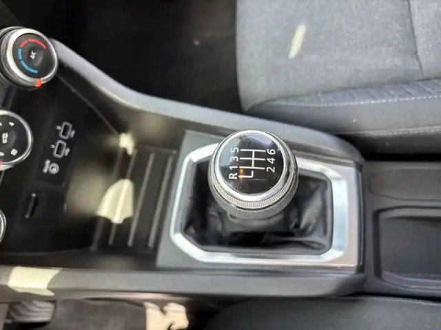Renault Clio tce 90 — photo 36