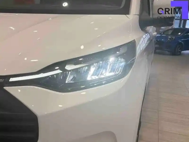 Ford Transit custom fgn 320 l1h1 2.5 duratec 232 ch phev cvt — photo 38