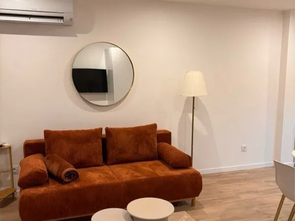 T2 MEUBLÉ RÉNOVÉ - 37 m² - TERRASSE - PARKING SÉCURISÉ - CÉVENNES