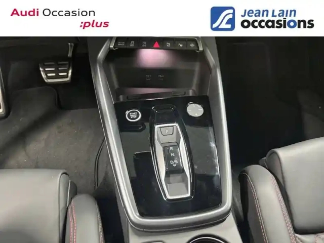 Audi A3 sportback 35 tfsi mild hybrid 150 s tronic 7 — photo 21