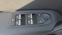 Renault Captur 1.6 E-Tech hybride 145ch Rive Gauche — photo 12