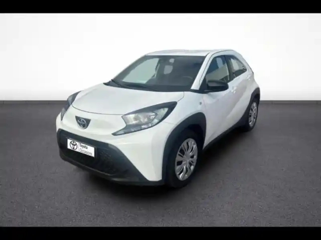 Toyota Aygo X 1.0 vvt-i 72ch dynamic my24 — photo 1