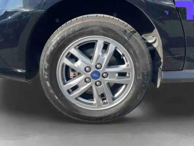 Ford Tourneo grand  connect 1.5 l ecoblue 120 s&amp;s — photo 15