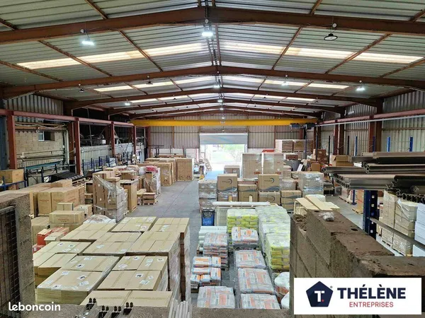 LOCAL D'ACTIVITE 1424 m² SAINT JEAN DE VEDAS
