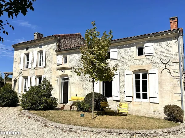 Propriété 5 pièces 186 m²