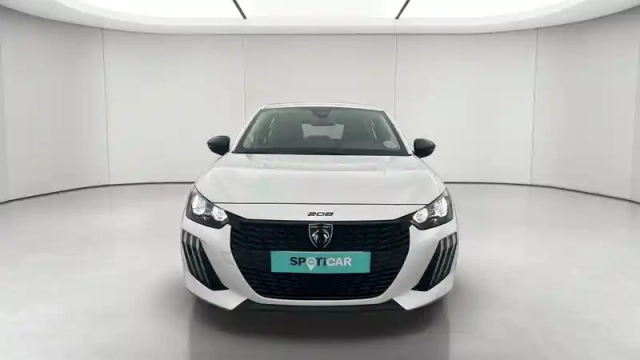 Peugeot 208 hybrid 110 ch e-dcs6 — photo 9