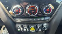 Mini Countryman Cooper SE 125ch + 95ch Northwood ALL4 BVA6 — photo 27