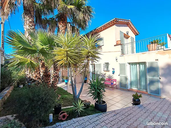 Villa 7 pièces 147 m²