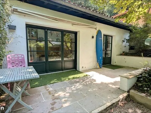Maison meublée avec jardin à Biarritz - À l'année
