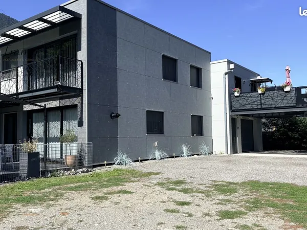 Maison 7 pièces 165 m²