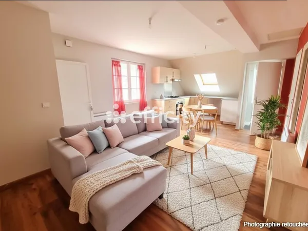 Maison 3 pièces 165 m²