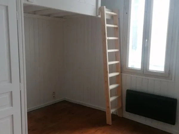 Appartement de type studio à Talence, proche Barrière de Toulouse