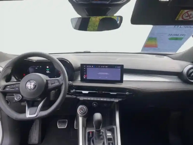 Alfa Romeo Tonale 1.3 phev 280ch sprint at6 e-q4 — photo 8