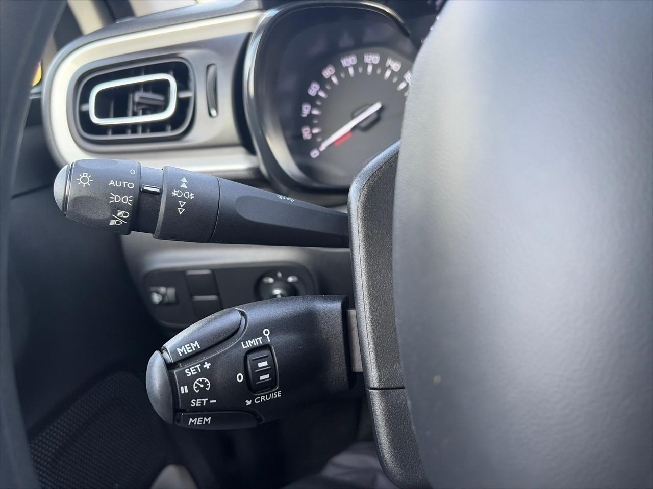 Citroën C3 1.2 puretech 83ch s&s max — photo 18