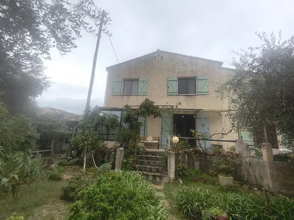 Villas sur tanneron divisé en 4 appartements