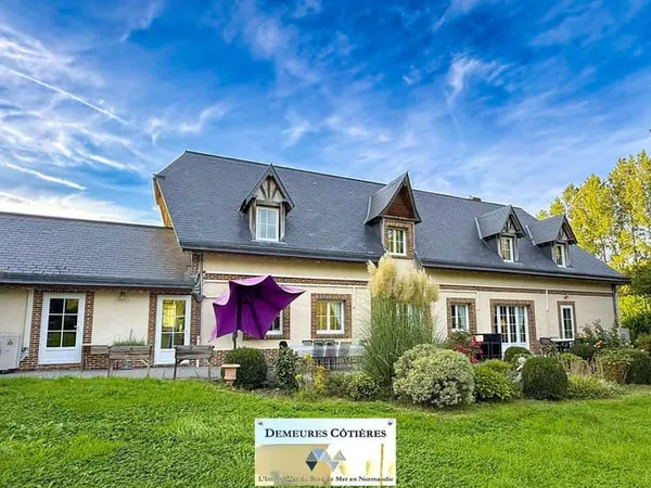 Villa 8 pièces 294 m²