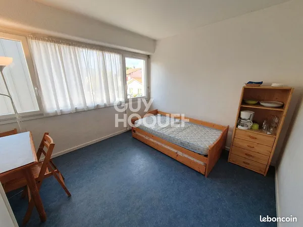 Studio 1 pièce 15 m²