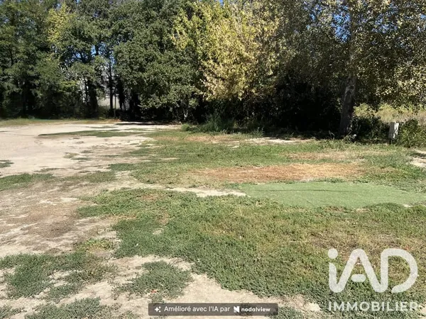 Terrain 2380 m²