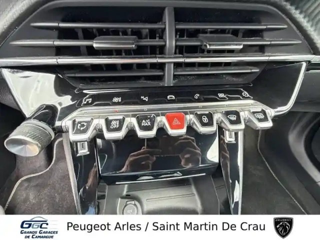 Peugeot 2008 puretech 130 s&amp;s eat8 — photo 26