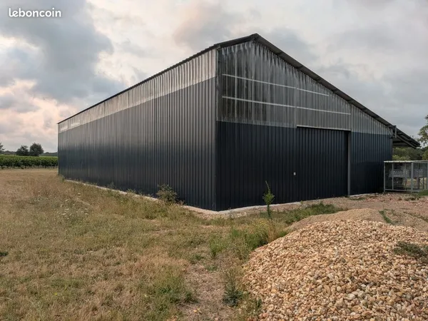 Location hangar hivernage