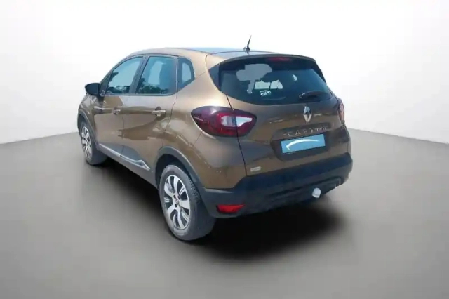 Renault Captur tce 120 energy — photo 4