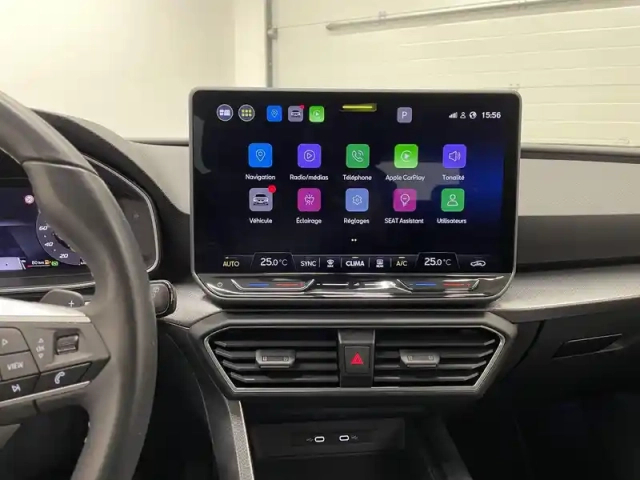 Seat Leon 1.5 etsi hybrid 115 dsg7 — photo 13