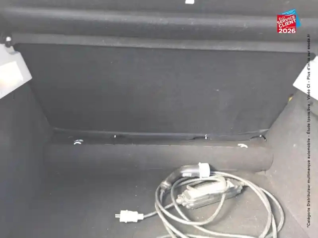 Renault Zoé zoe life charge normale r75 — photo 14