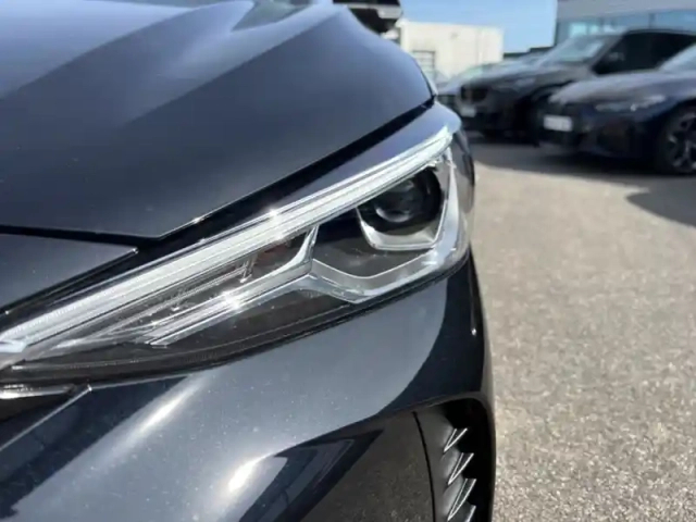 Mg Zs 1.5l 197ch hybrid+ luxury — photo 9