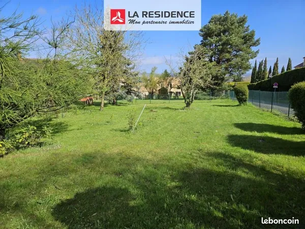 Terrain 770 m² Chambourcy