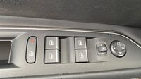 Peugeot 3008 HYBRID 225ch Allure Pack e-EAT8 — photo 13