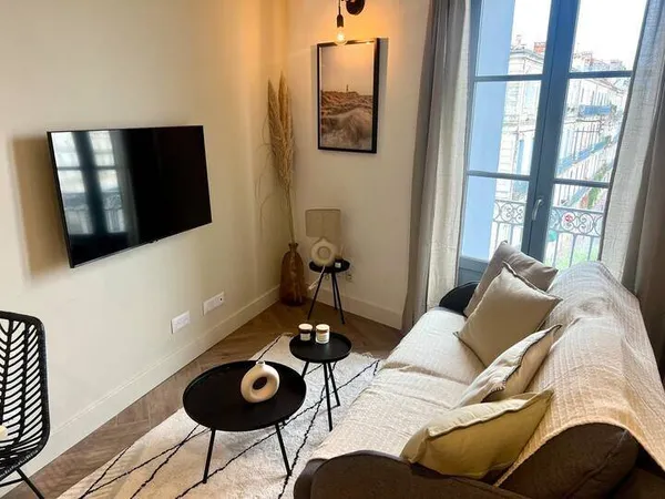 Studio 1 pièce 26 m²