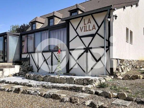 Maison 6 pièces 269 m²