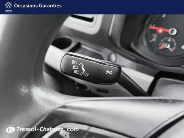 Volkswagen Crafter van 30 l3h3 2.0 tdi 140 ch business — photo 18